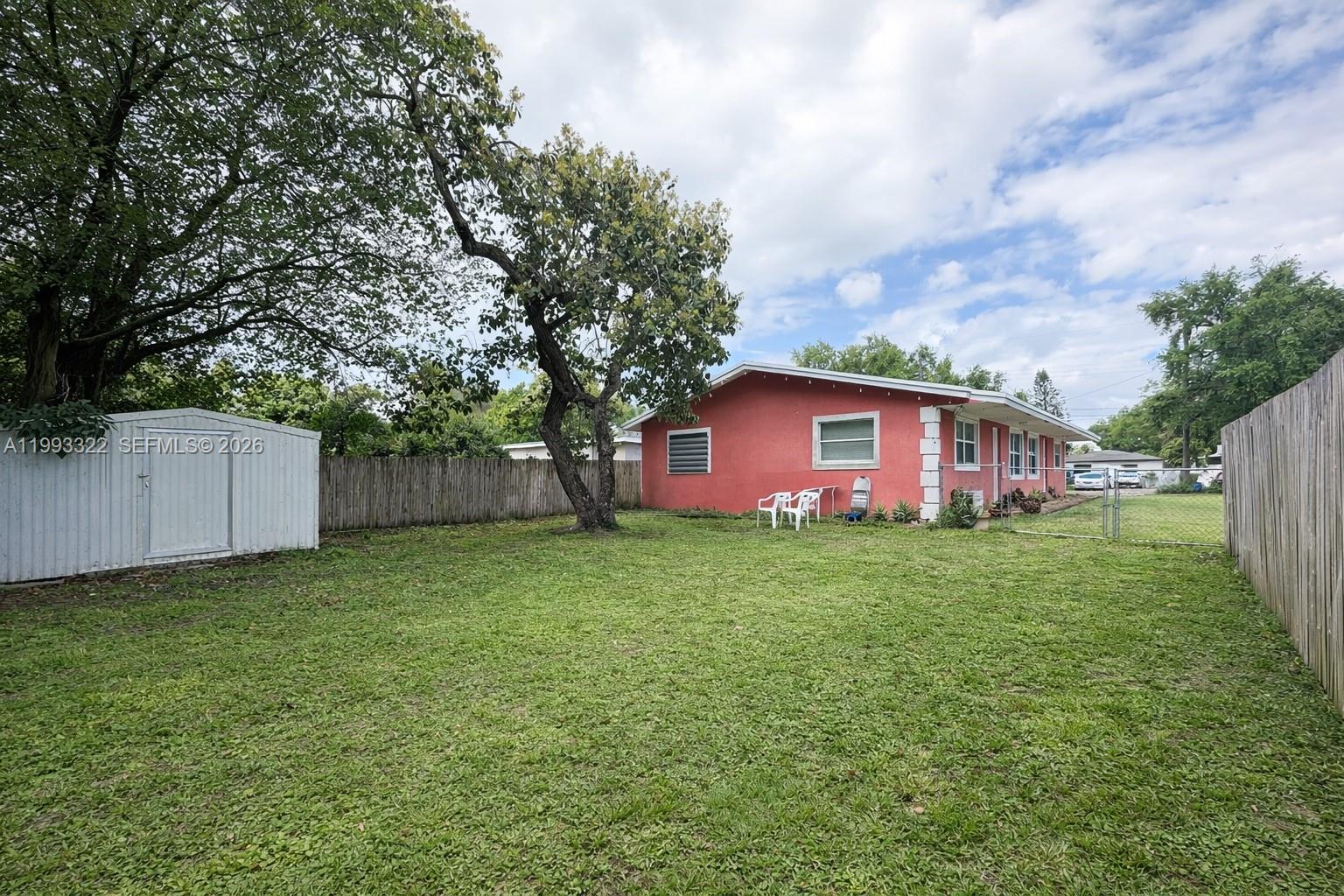 HOLLYWOOD BEACH GARDENS - Residential Income