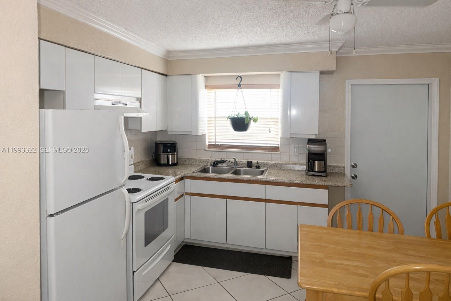 HOLLYWOOD BEACH GARDENS - Residential Income