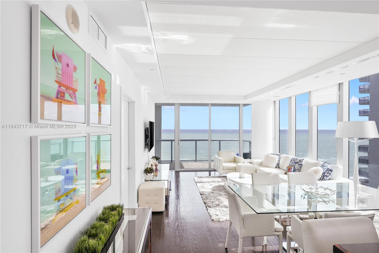6799 Collins Ave 1005, Miami Beach, FL, 33141/$1,775,000 2 6799 Collins Ave 1005