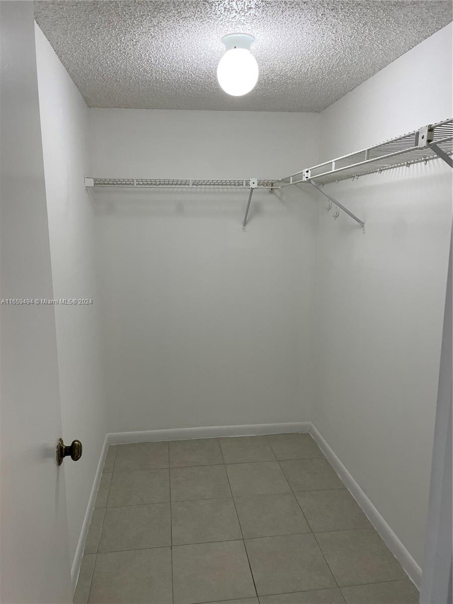 ISLE OF SANDALFOOT CONDO - Residential