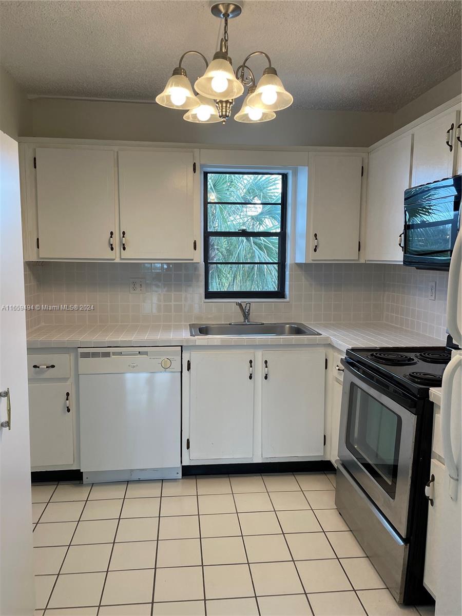 ISLE OF SANDALFOOT CONDO - Residential