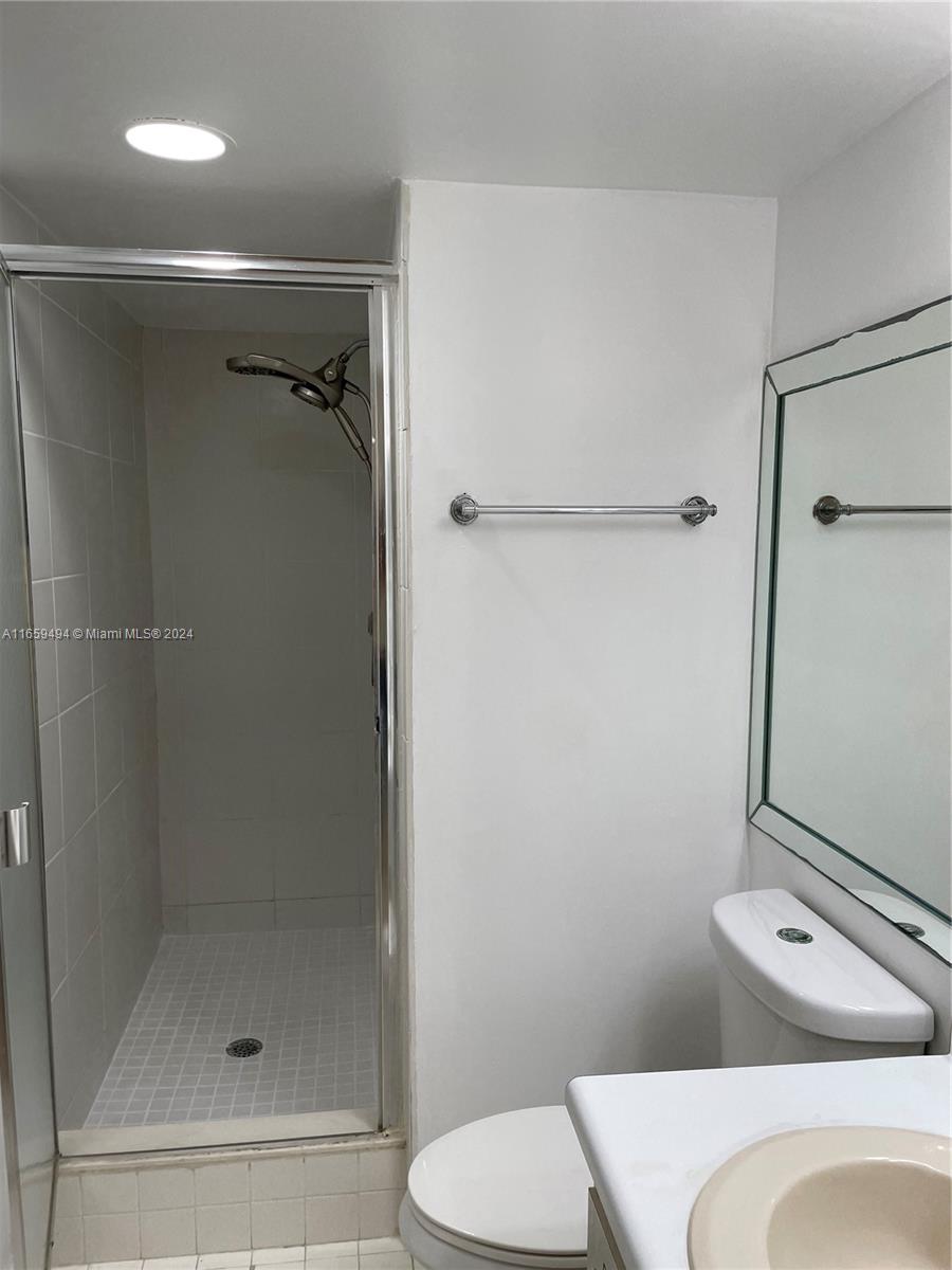 ISLE OF SANDALFOOT CONDO - Residential