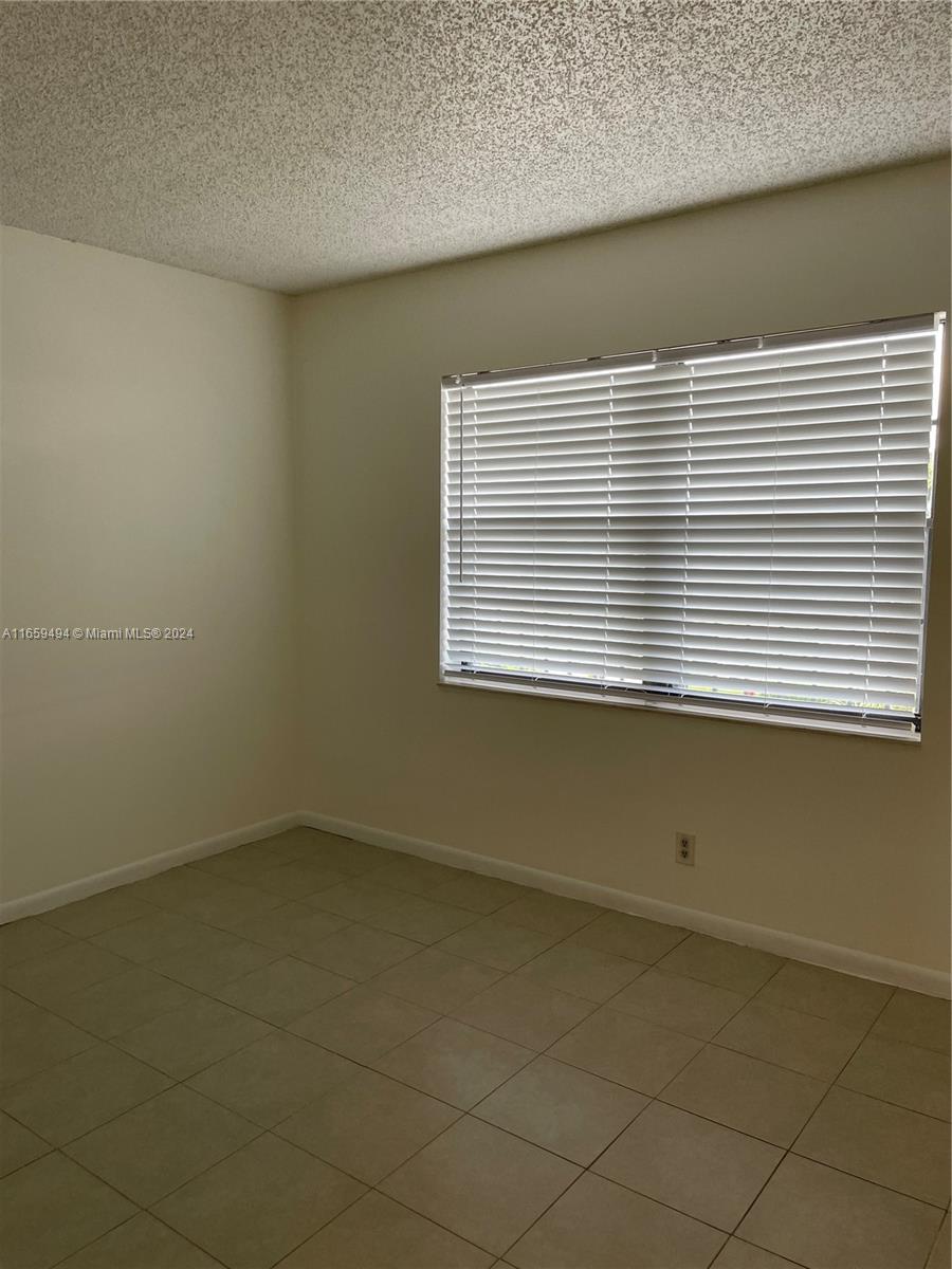ISLE OF SANDALFOOT CONDO - Residential