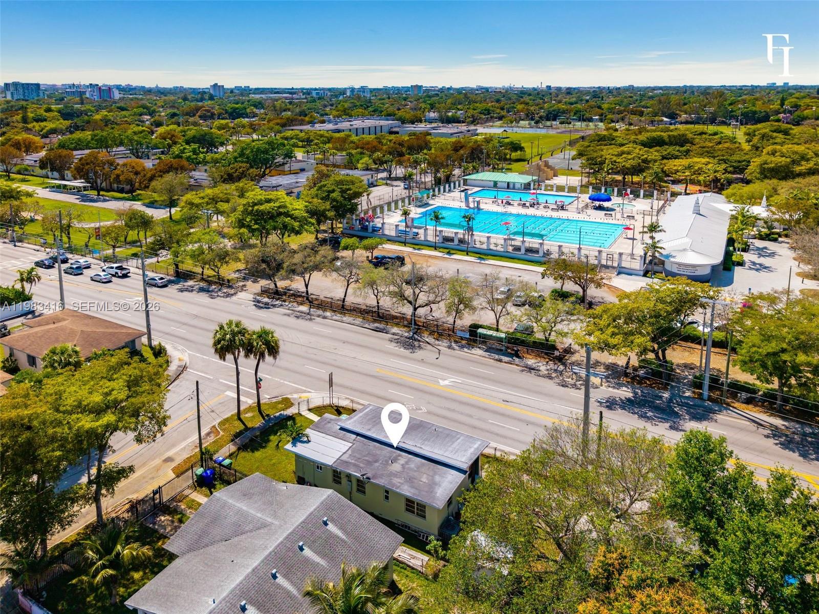 CRESTWOOD - Residential