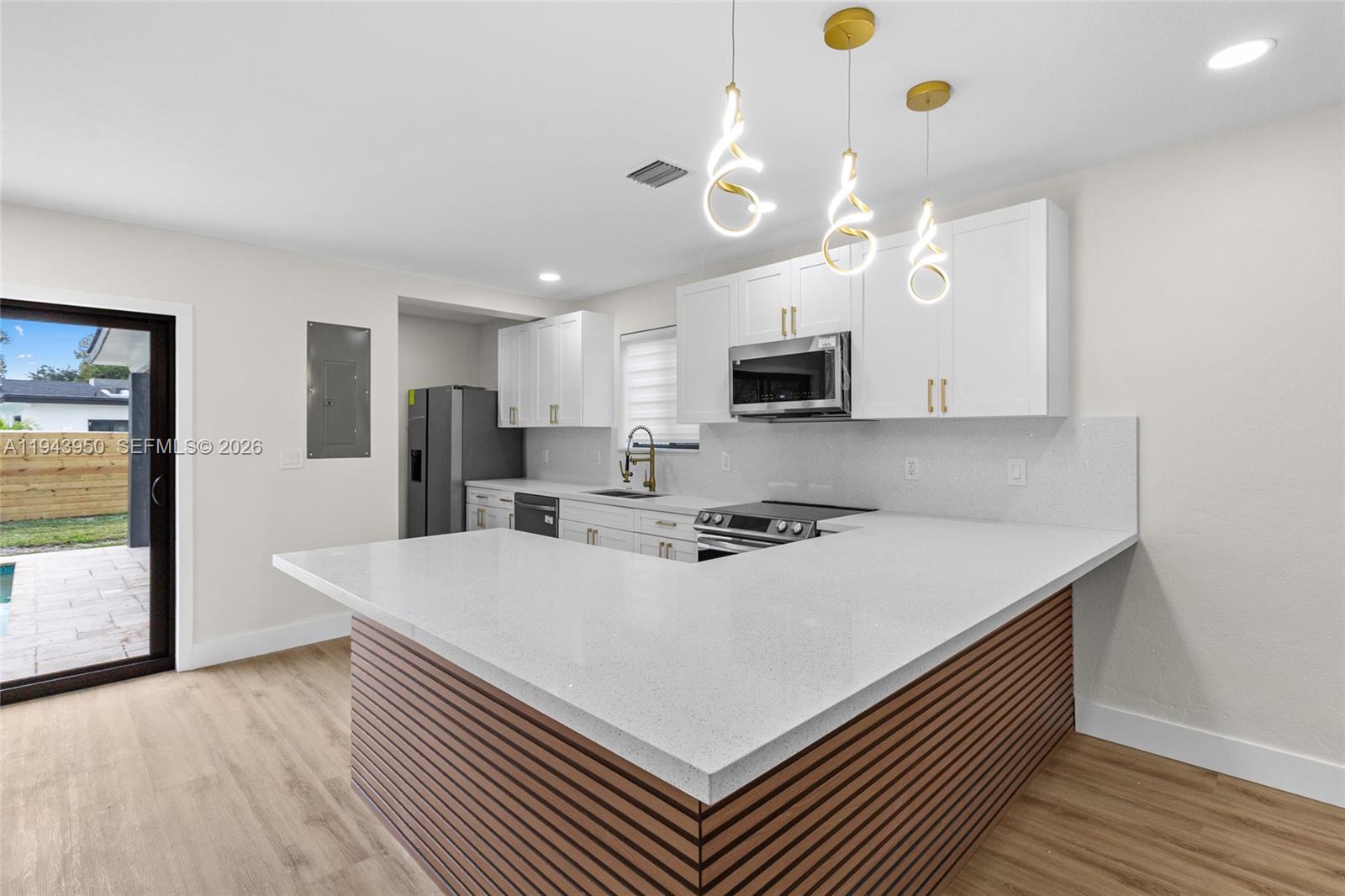 FAIRFAX BROLLIAR ADD SEC - Residential