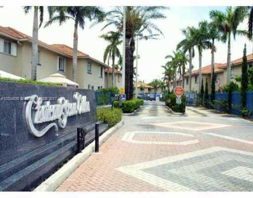 BEAUTIFUL UNIT IN GATED COMMUNITY SHORT/SALE OPPORTUNITY.