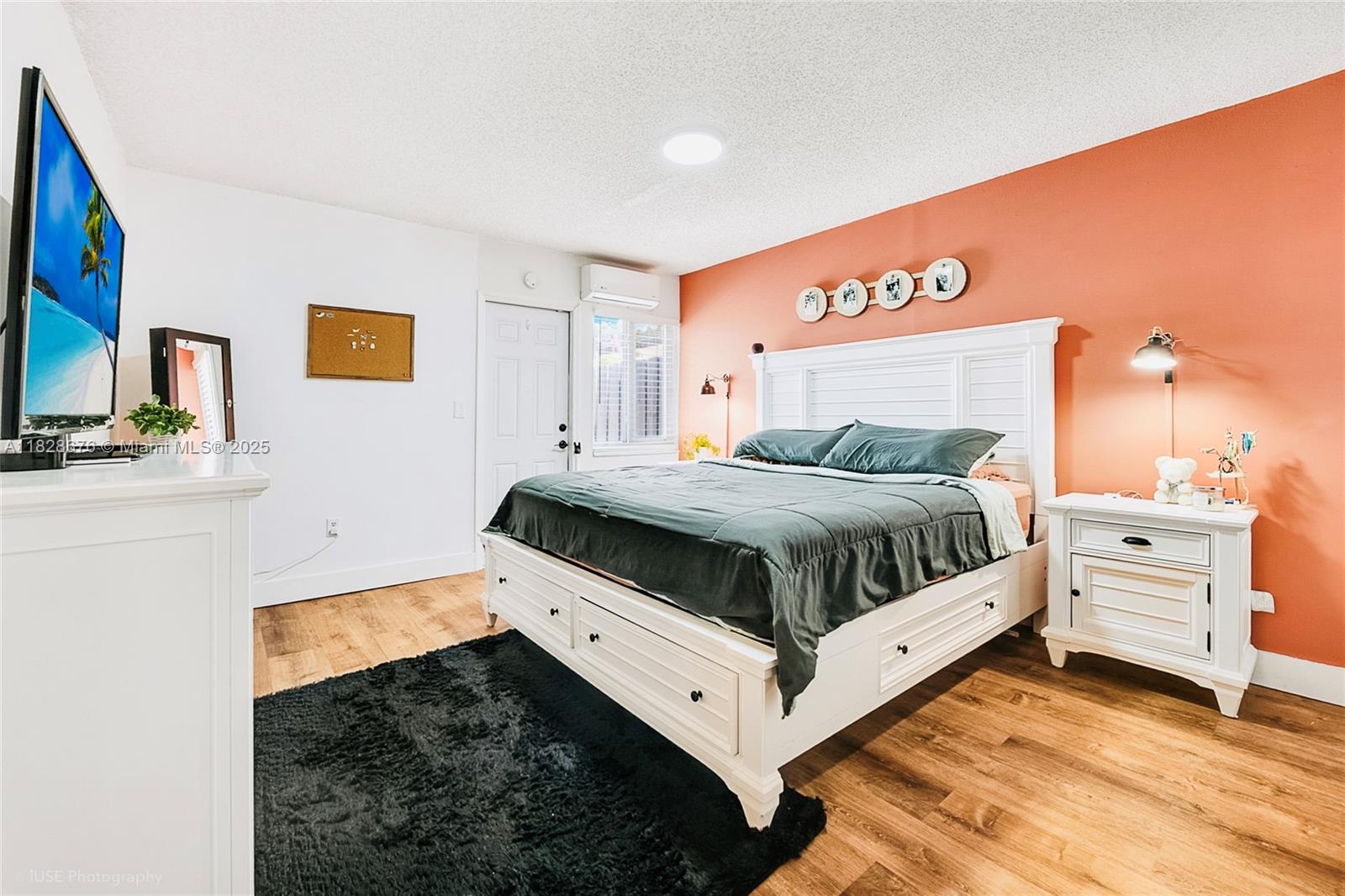 BIRD LAKES TOWNHOUSE SEC - Residential