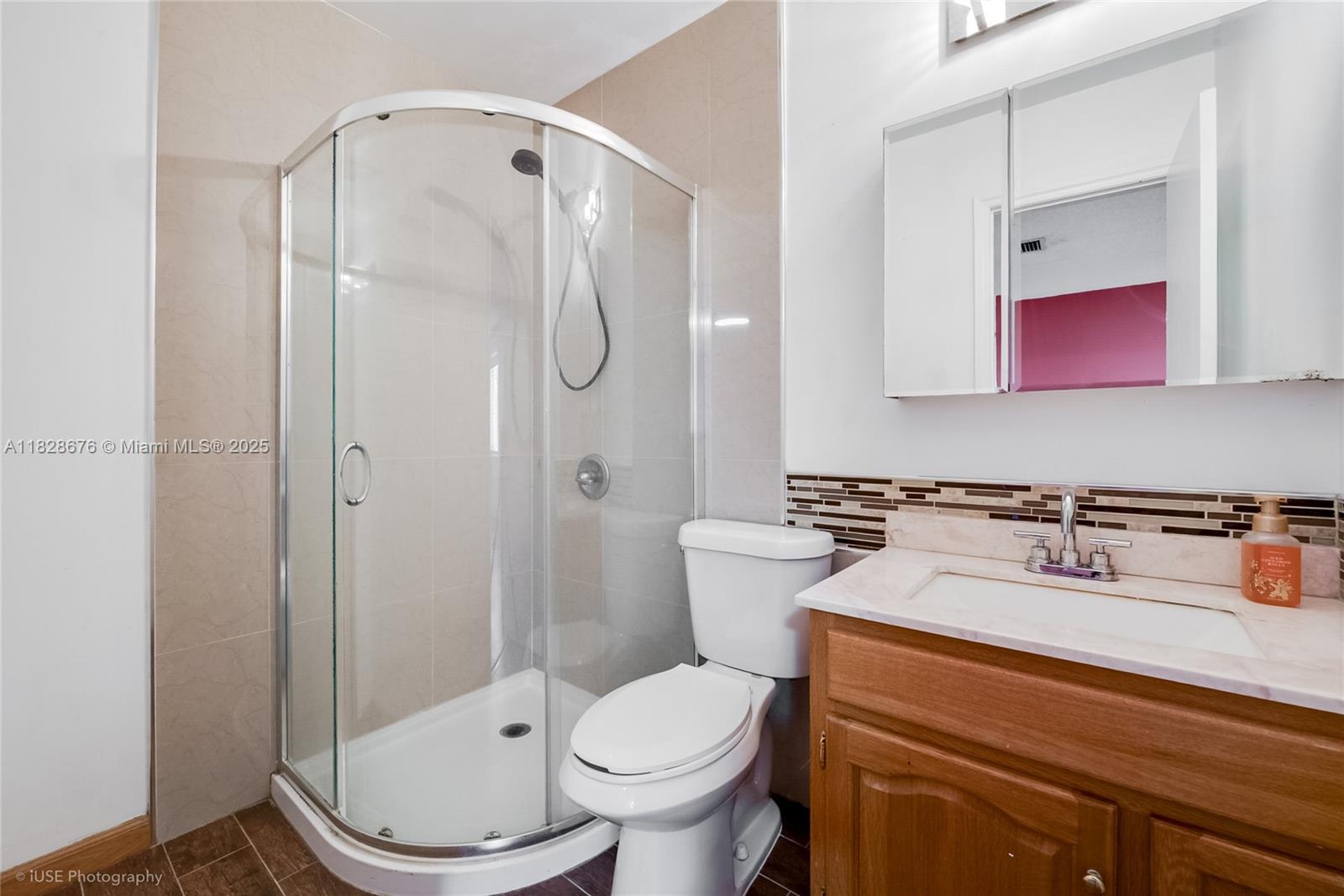 BIRD LAKES TOWNHOUSE SEC - Residential