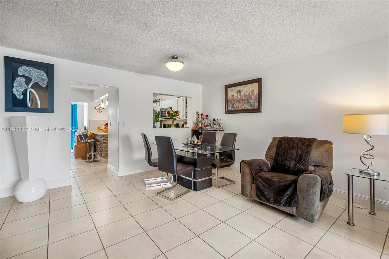 Photo 4 of 36 of 13701 SW 84th St D condo