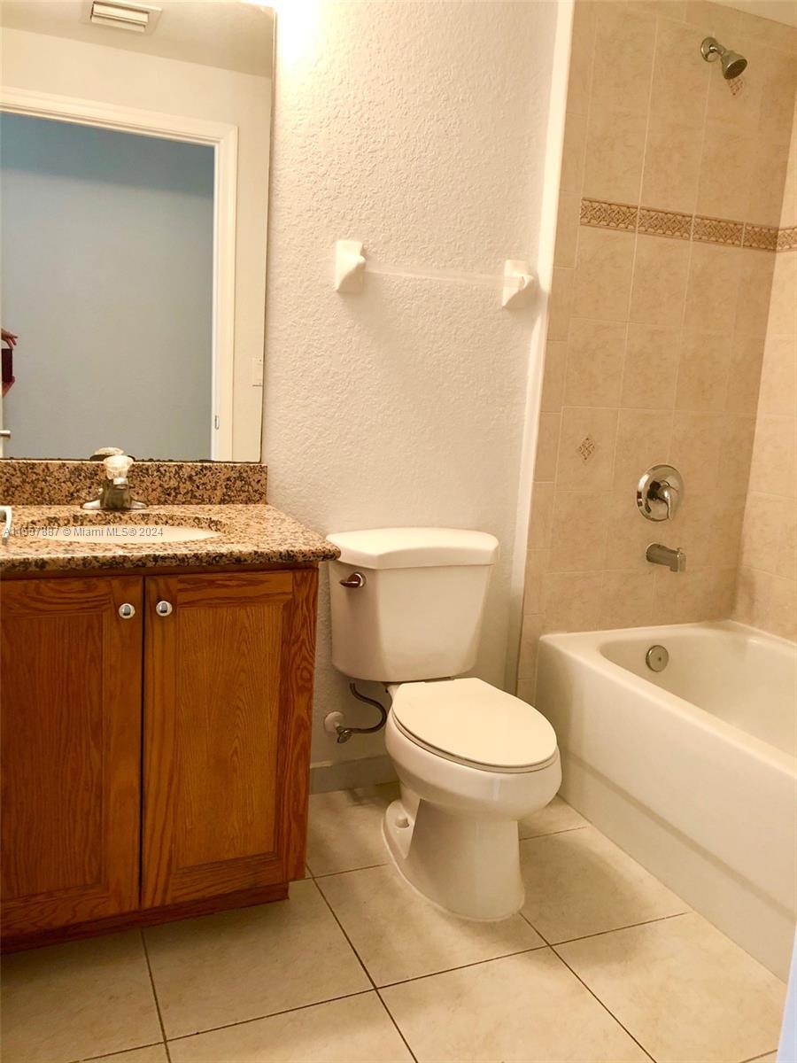 PRESERVE AT BOYNTON BEACH - Residential Lease