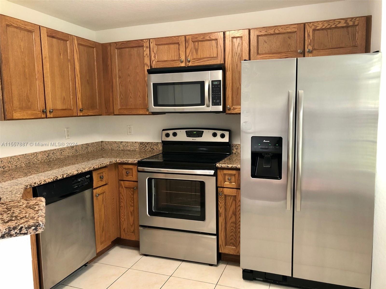 PRESERVE AT BOYNTON BEACH - Residential Lease