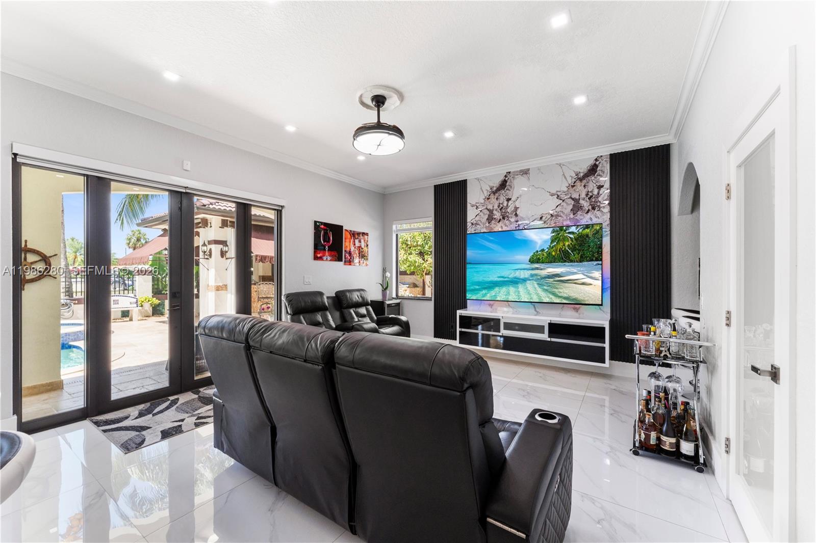 FRANCESCA - Residential