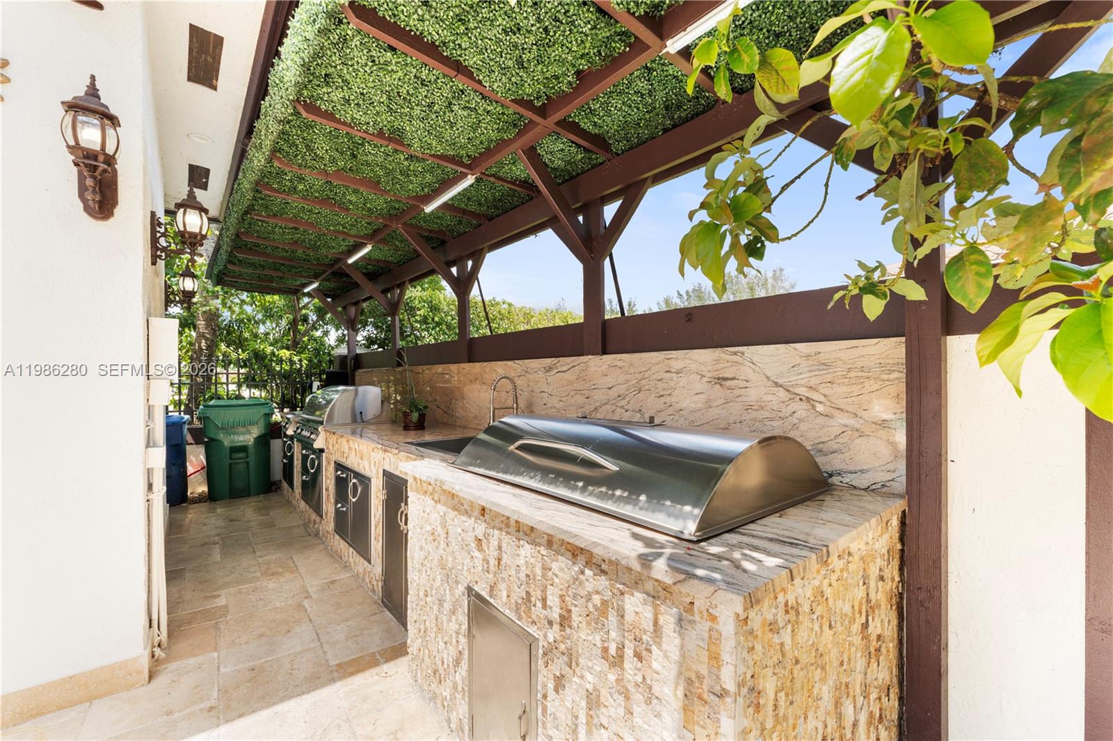 FRANCESCA - Residential