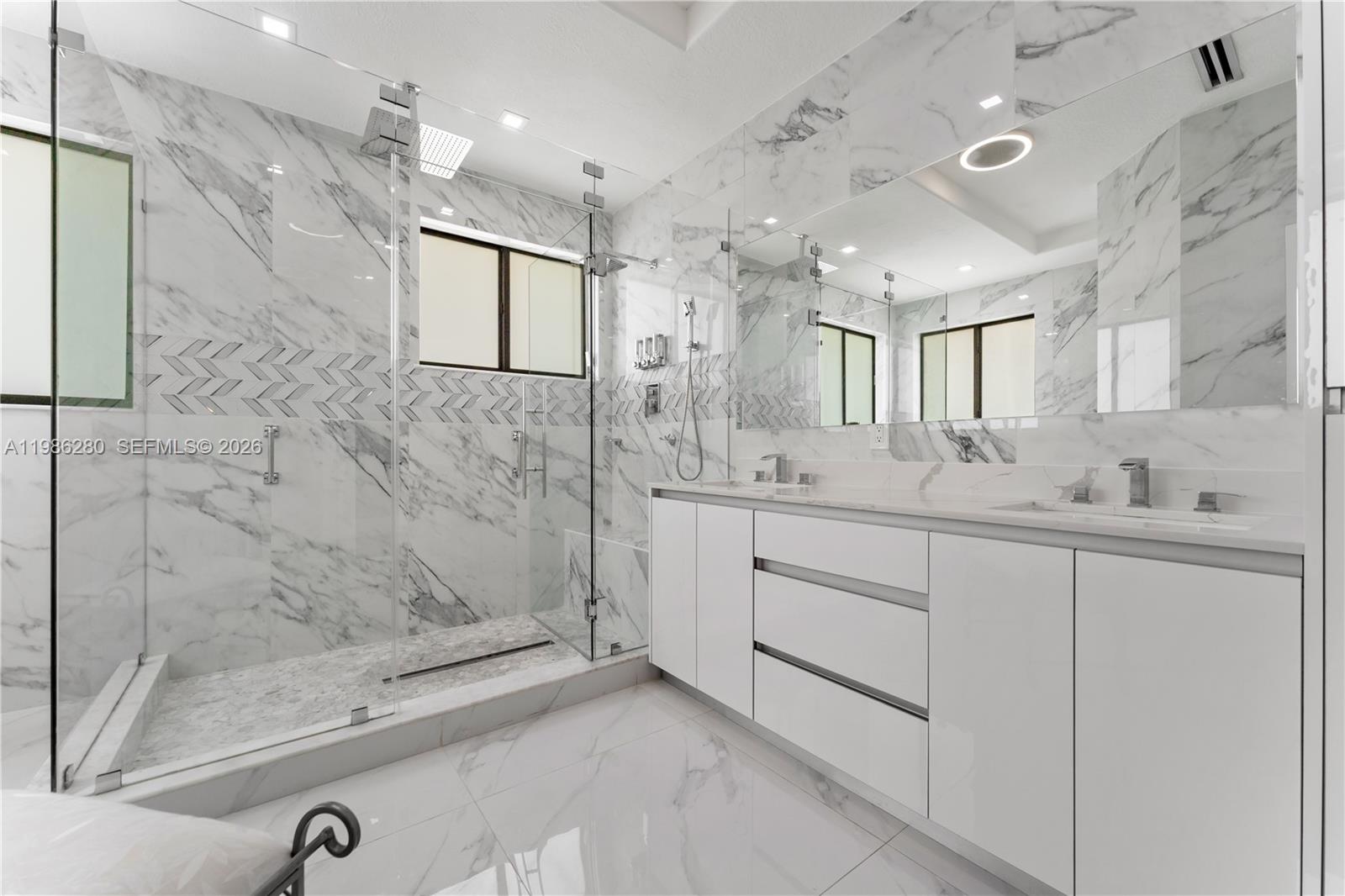 FRANCESCA - Residential