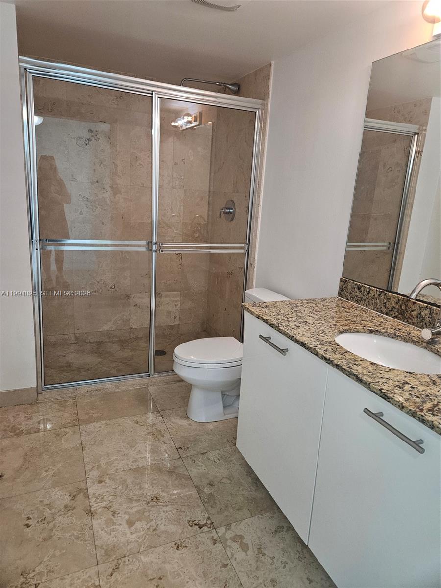 BRICKELL ON THE RIVER S T - Residential Lease