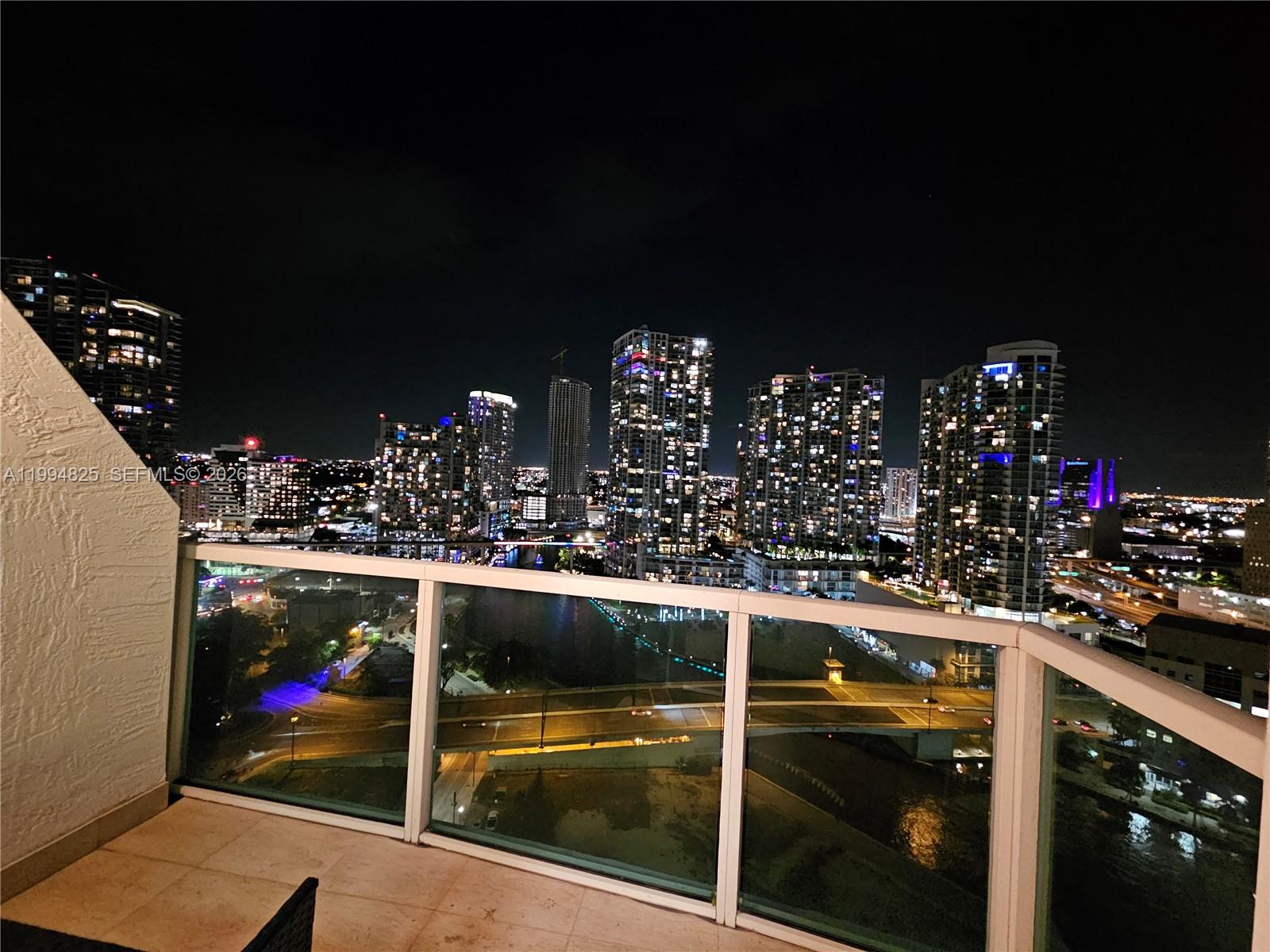 BRICKELL ON THE RIVER S T - Residential Lease