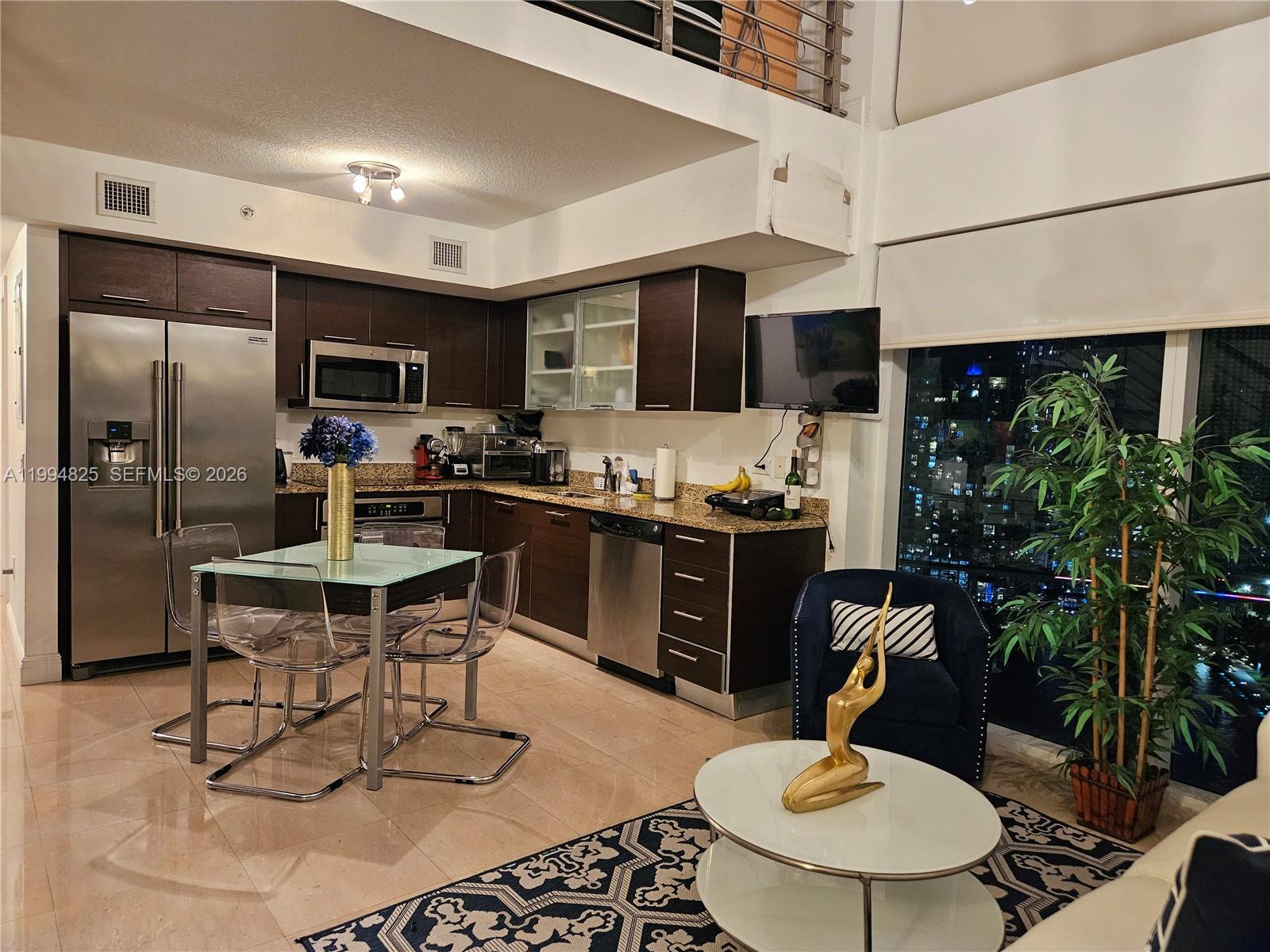 BRICKELL ON THE RIVER S T - Residential Lease