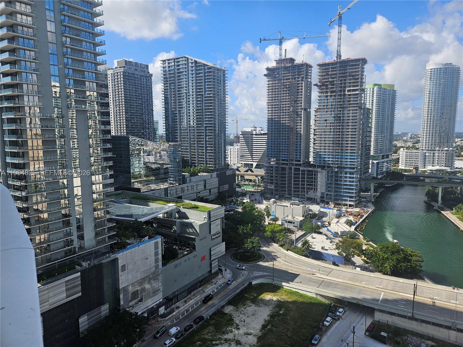 BRICKELL ON THE RIVER S T - Residential Lease