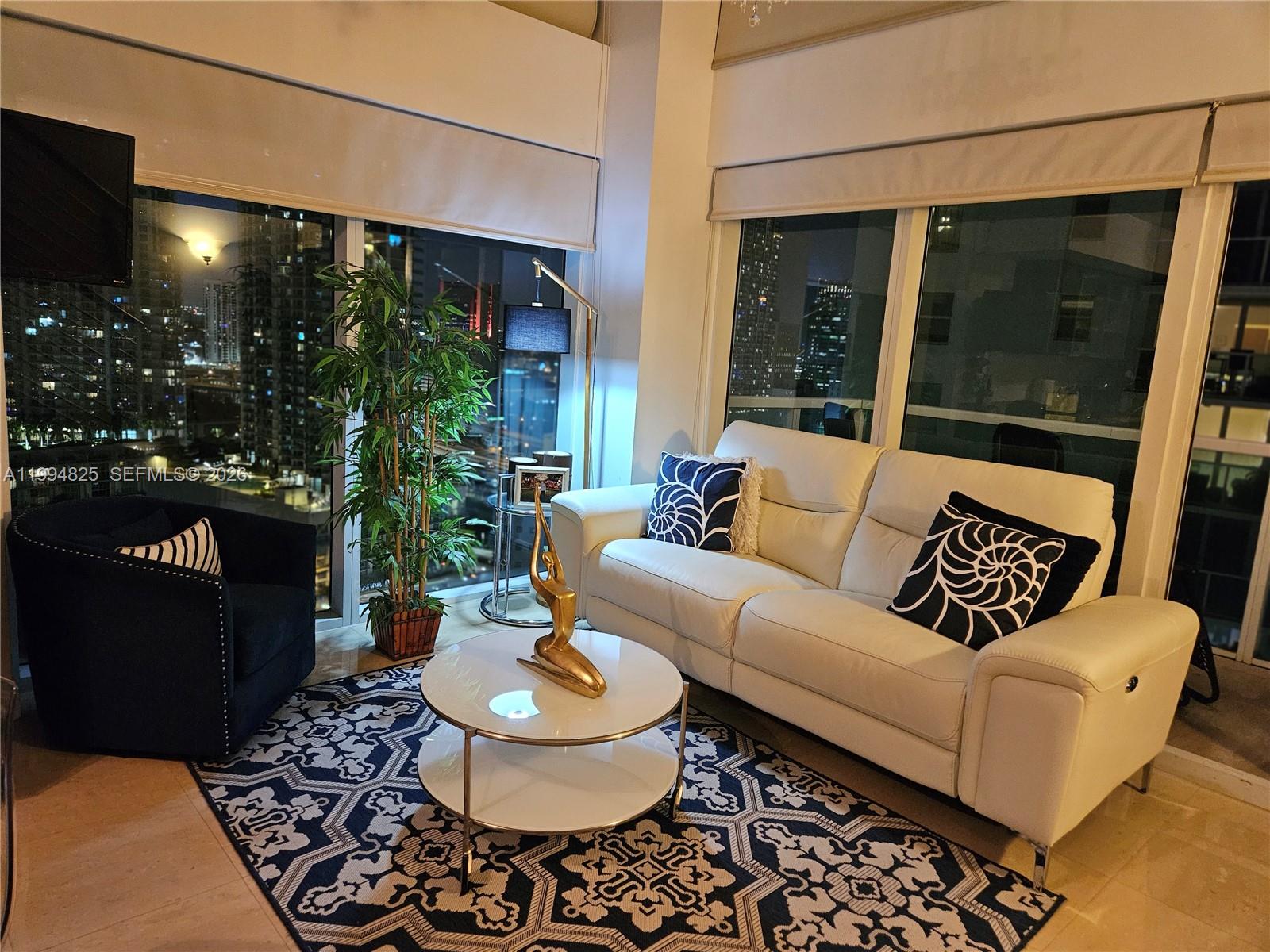 BRICKELL ON THE RIVER S T - Residential Lease