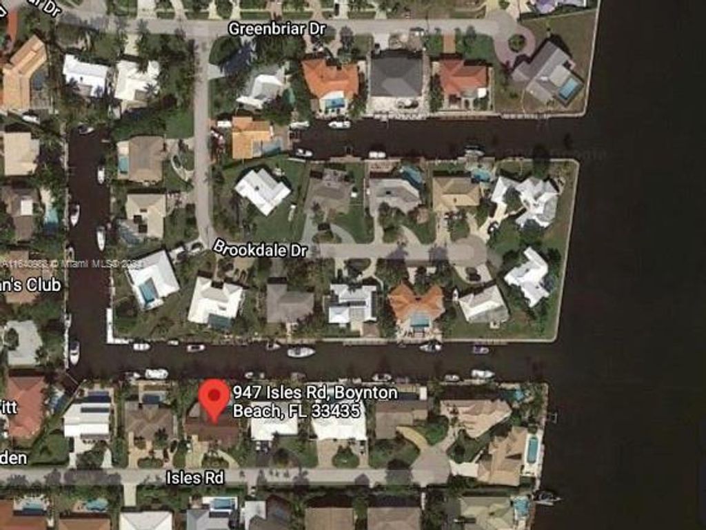 Photo of 947 Isles Rd, Boynton Beach, FL 33435 (MLS # A11640988)