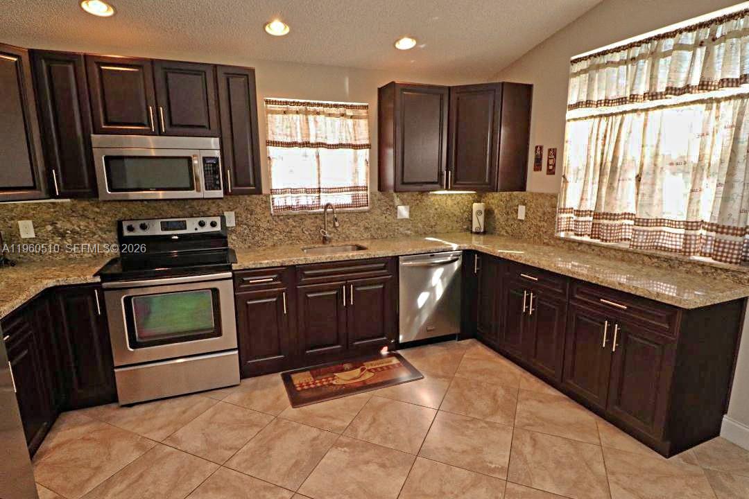 Towngate Canary Bay - Residential