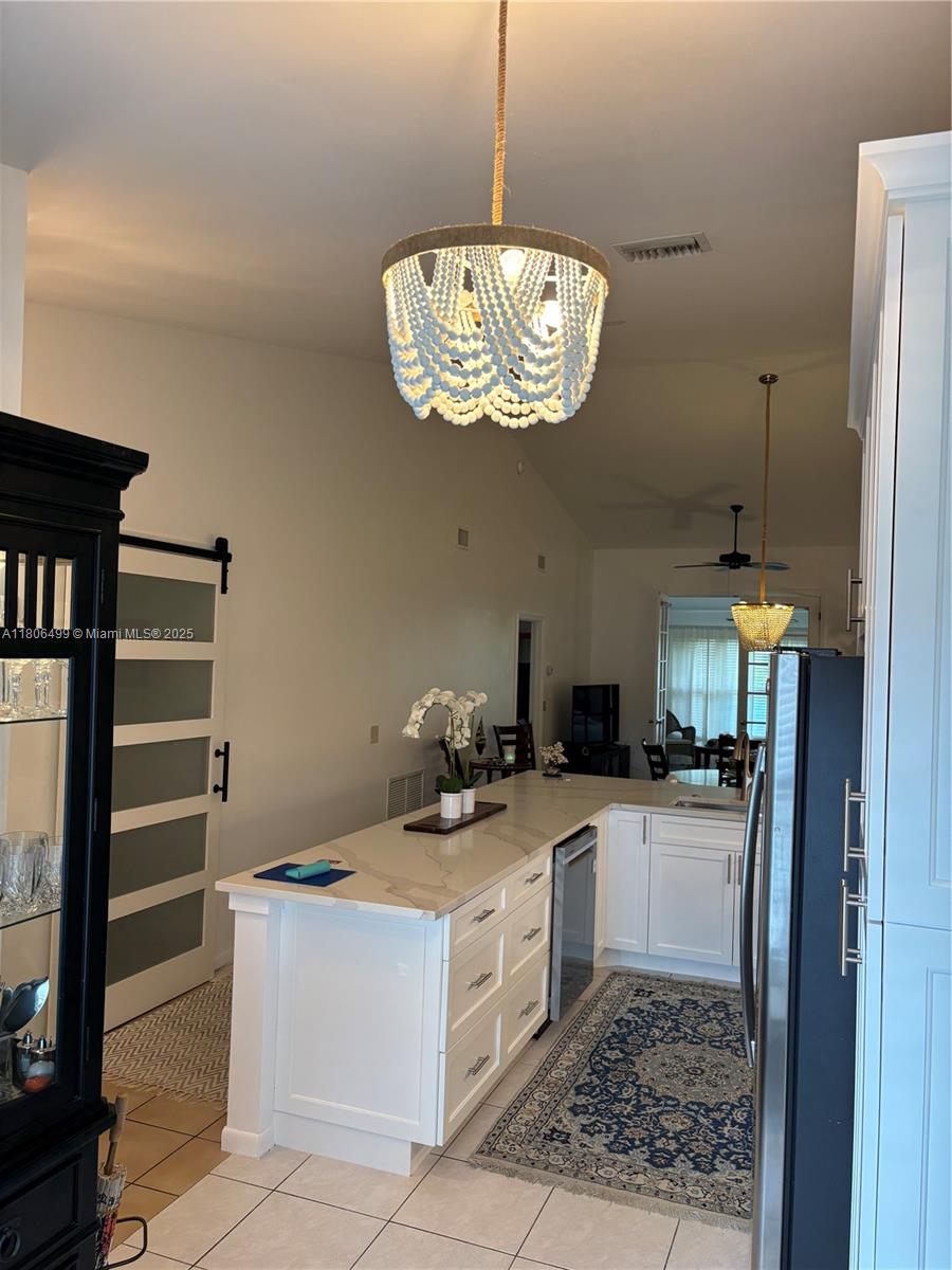 SOUTHPOINTE - Residential
