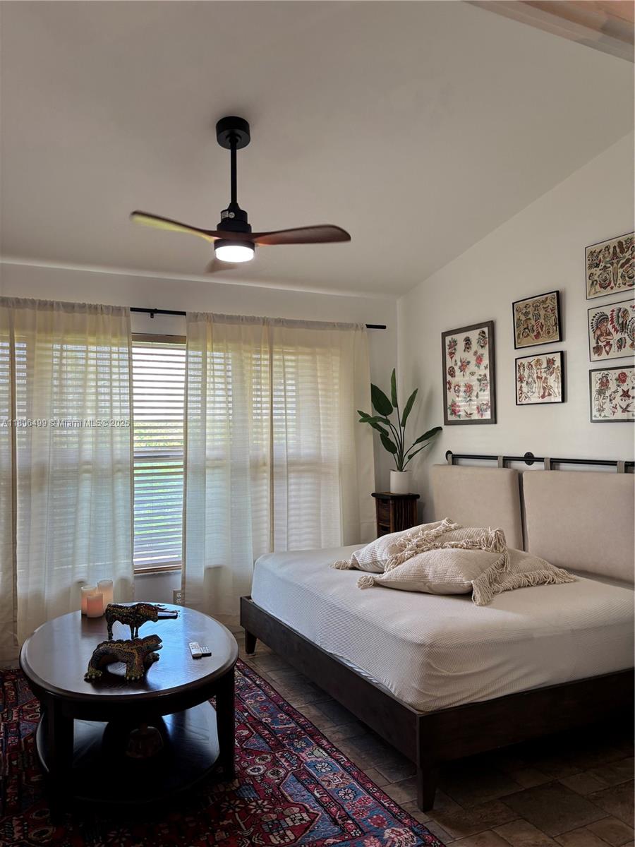 SOUTHPOINTE - Residential