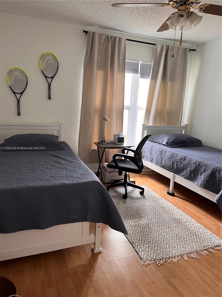 SOUTHPOINTE - Residential