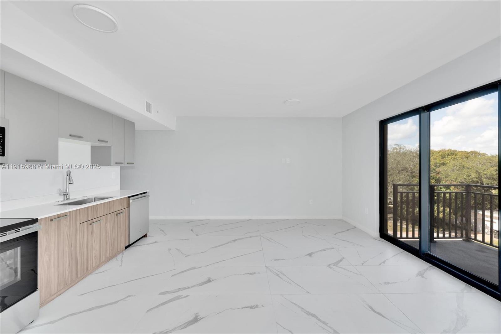 FRED C MILLERS SUB - Residential Lease