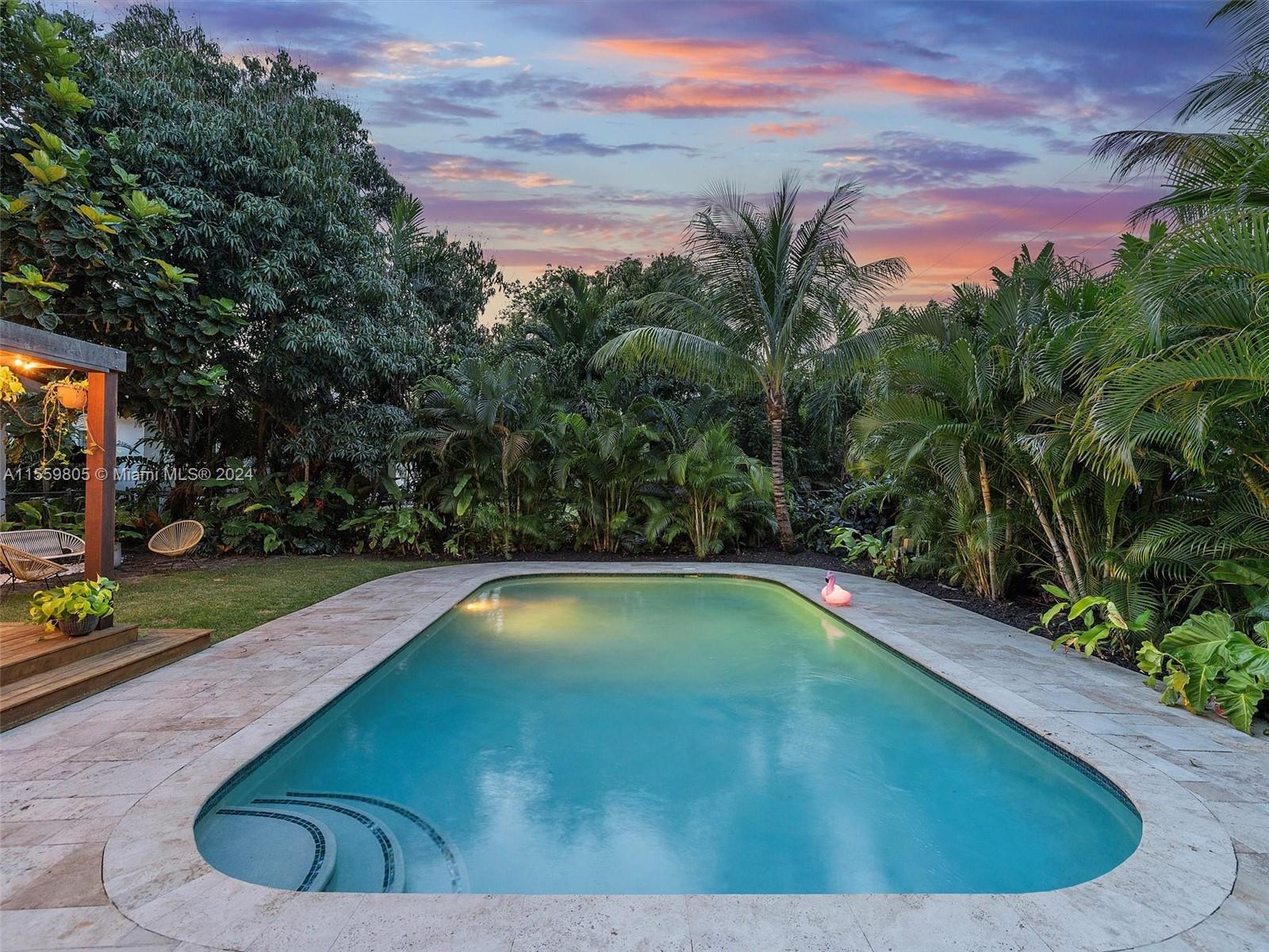 WATERSEDGE - Residential