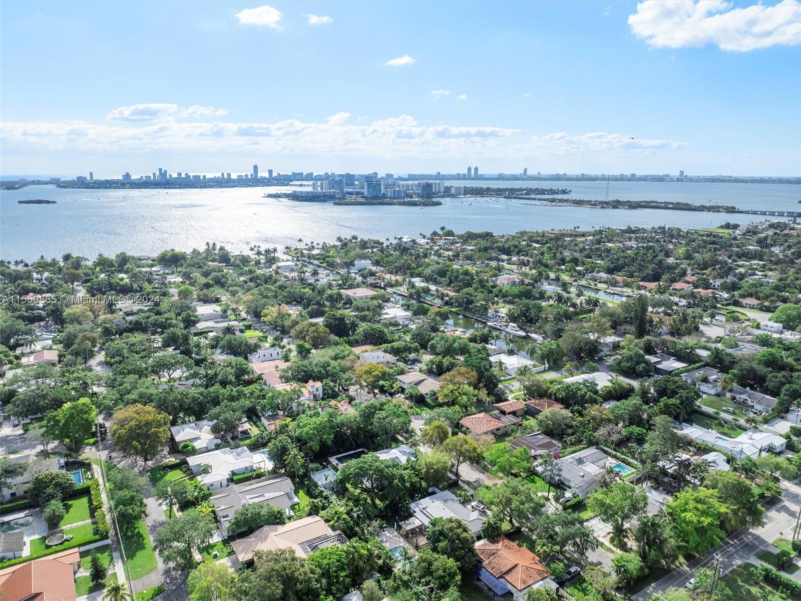 WATERSEDGE - Residential