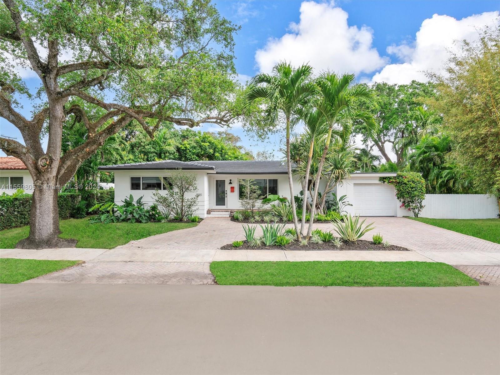 WATERSEDGE - Residential