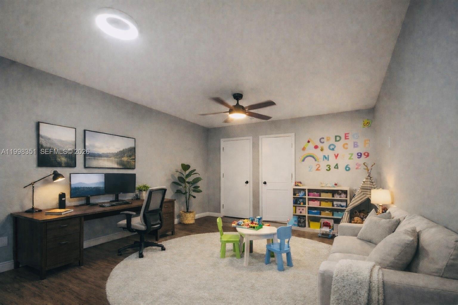 LAKES ON THE GREEN NORTH - Residential