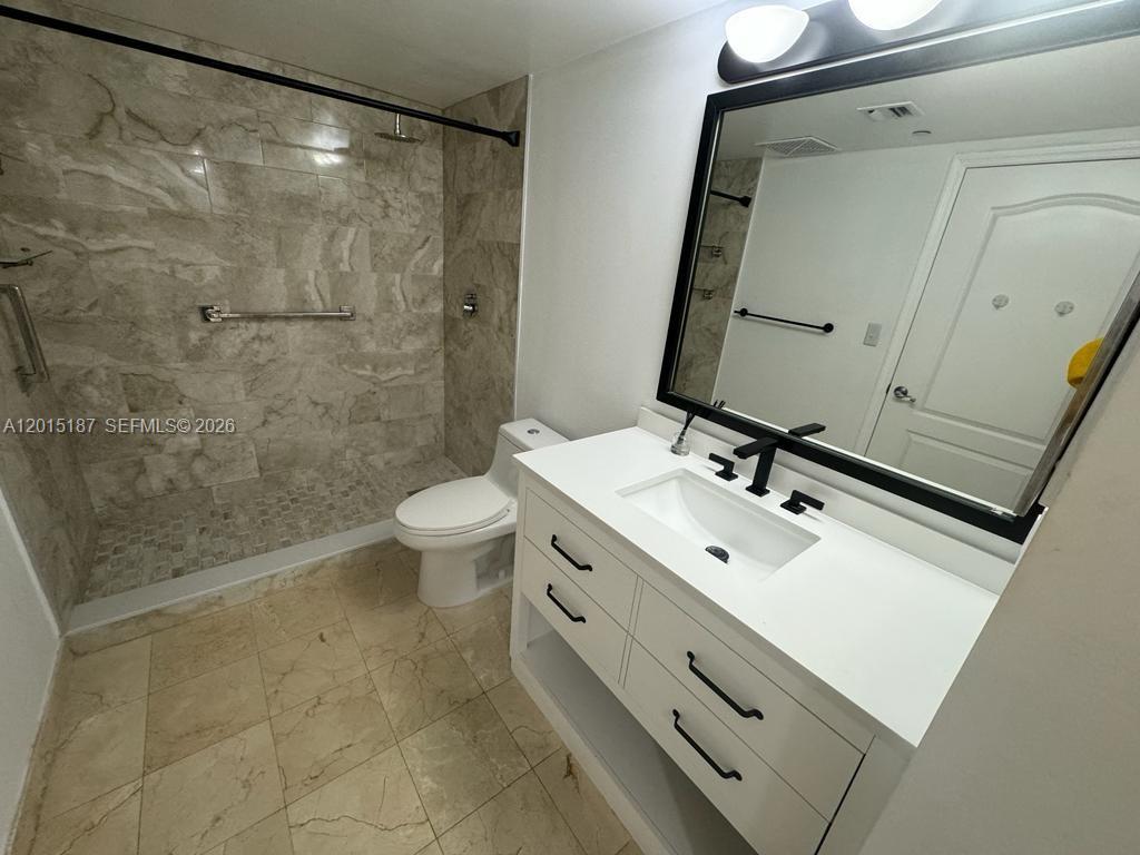 2101 Brickell Ave 1003