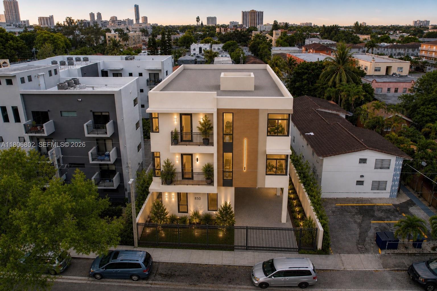 BRICKELL RIVERVIEW - Land