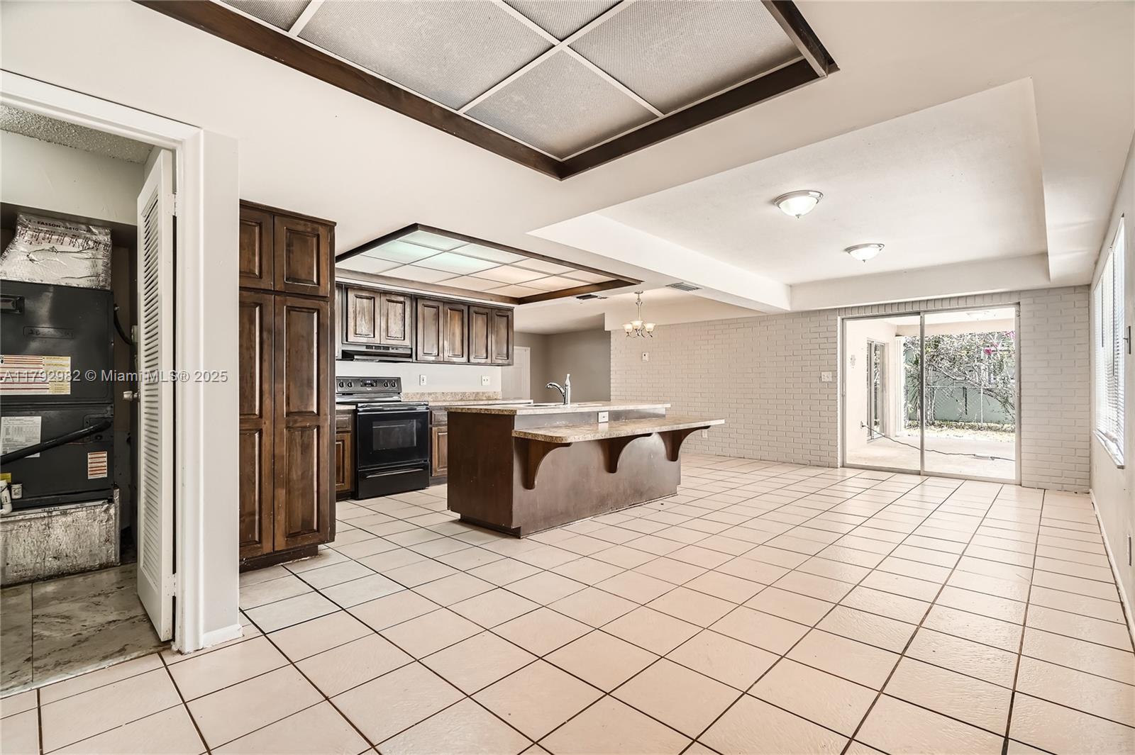 CORAL SPRINGS SUB NO 1 - Residential