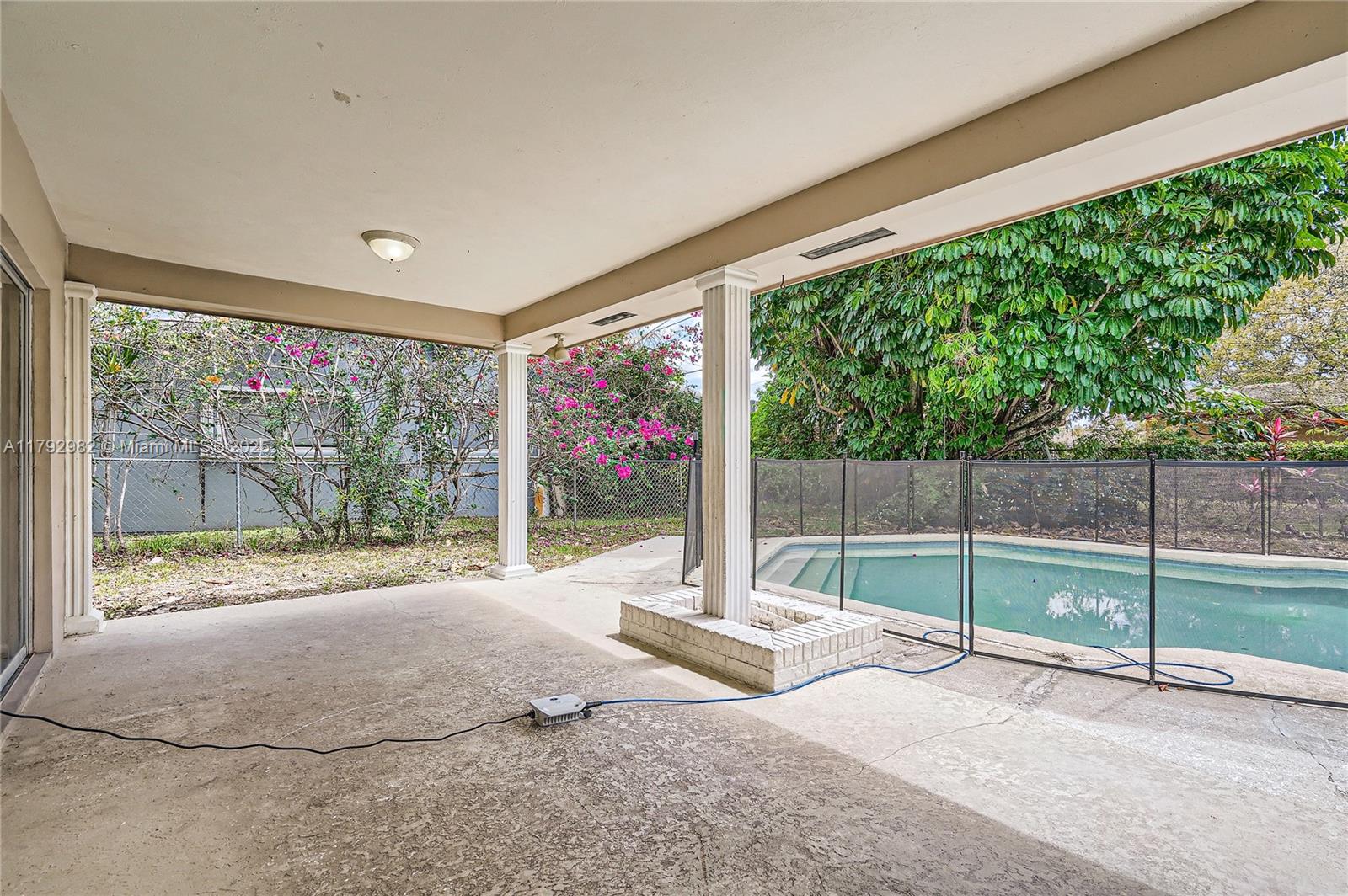 CORAL SPRINGS SUB NO 1 - Residential