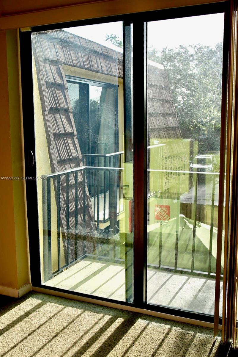 LAGO LUCERNE - Residential