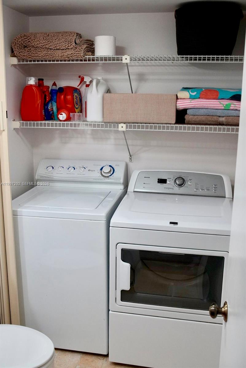 LAGO LUCERNE - Residential