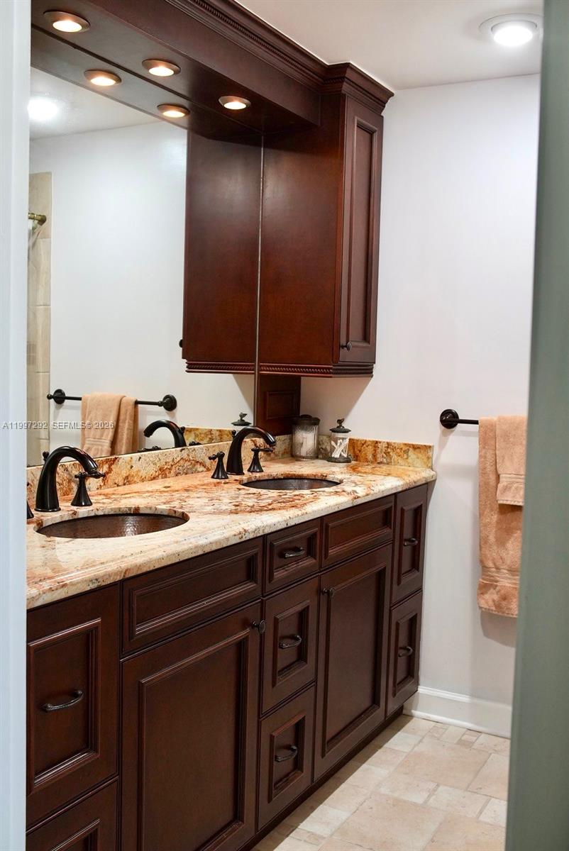 LAGO LUCERNE - Residential