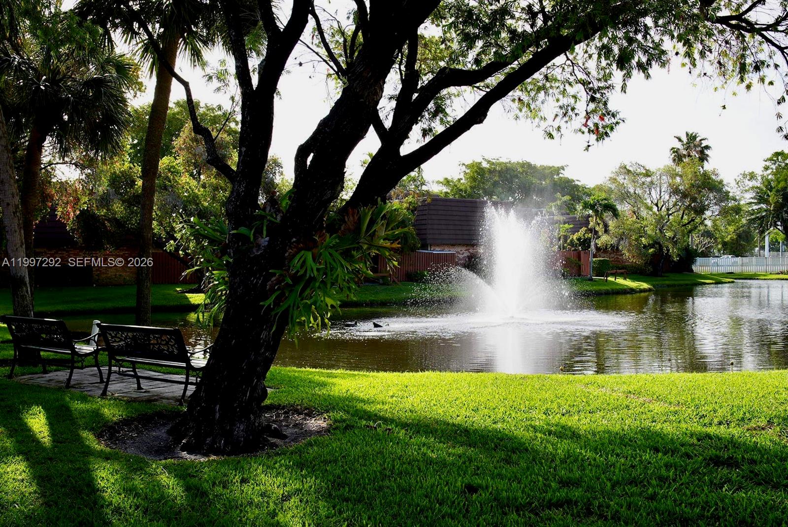 LAGO LUCERNE - Residential