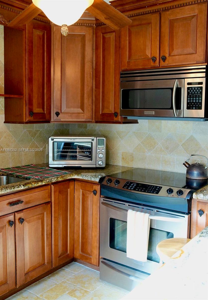 LAGO LUCERNE - Residential