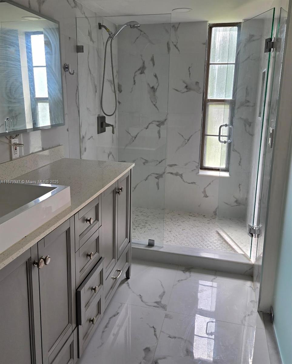 ISLE OF SANDALFOOT CONDO - Residential