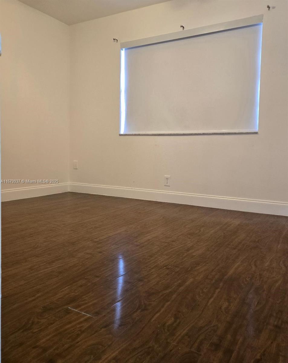 ISLE OF SANDALFOOT CONDO - Residential