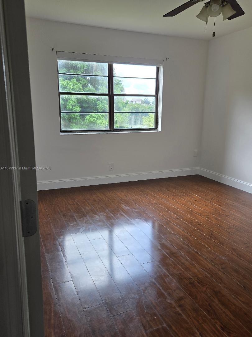 ISLE OF SANDALFOOT CONDO - Residential