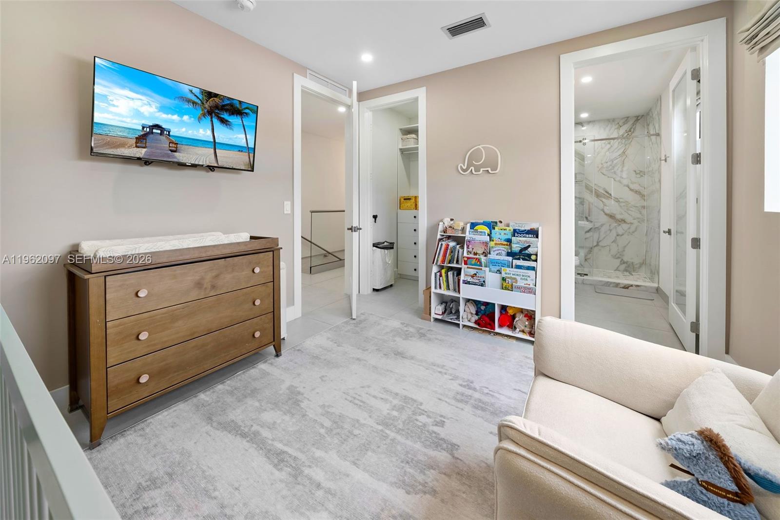 LAUDERDALE - Residential