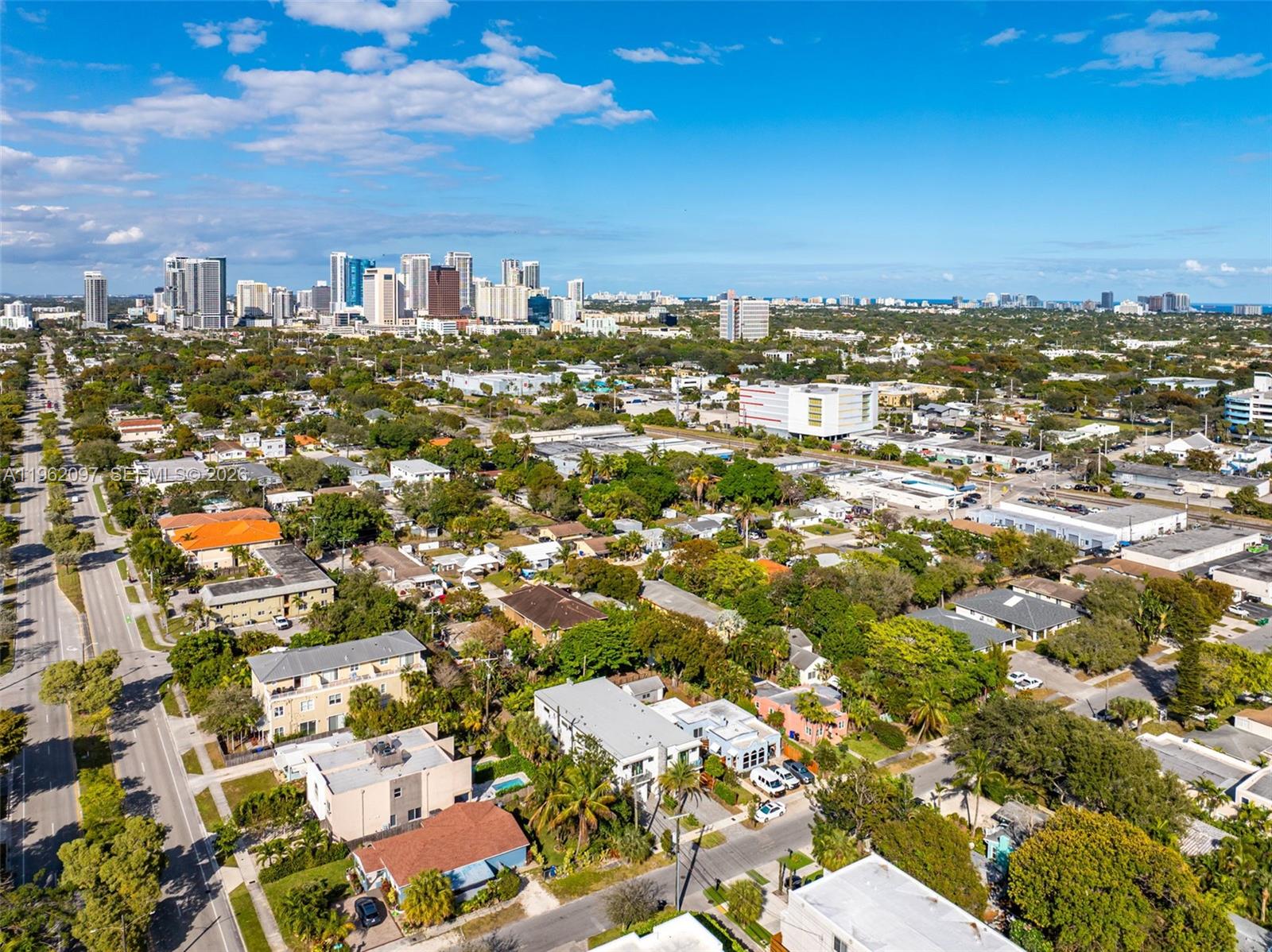 LAUDERDALE - Residential