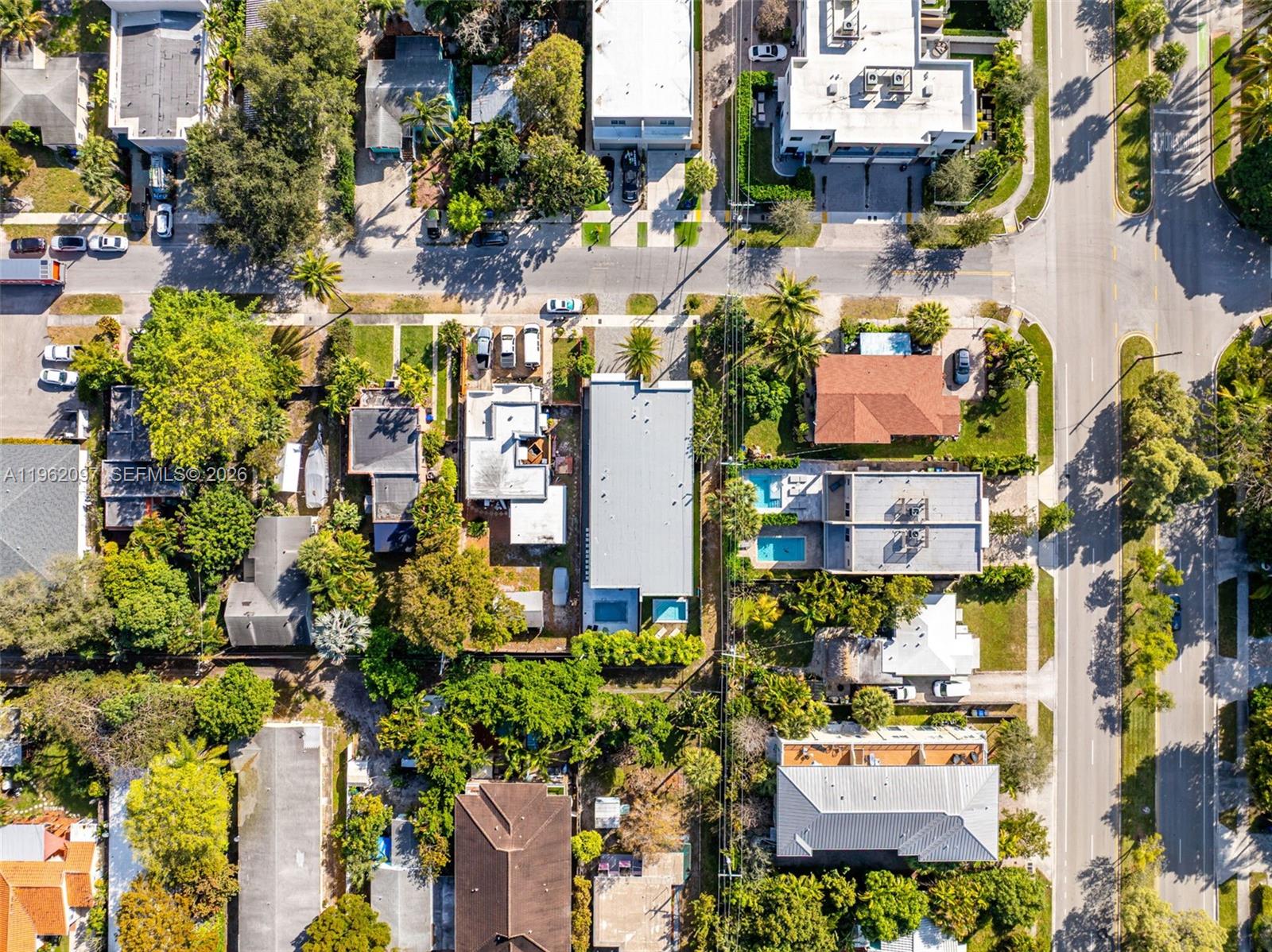 LAUDERDALE - Residential