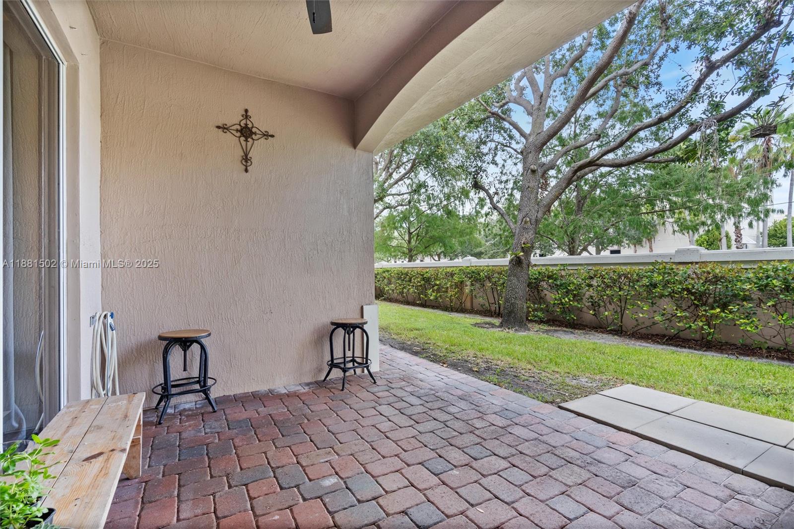 CARRIAGE POINTE TOWNHOMES - Residential