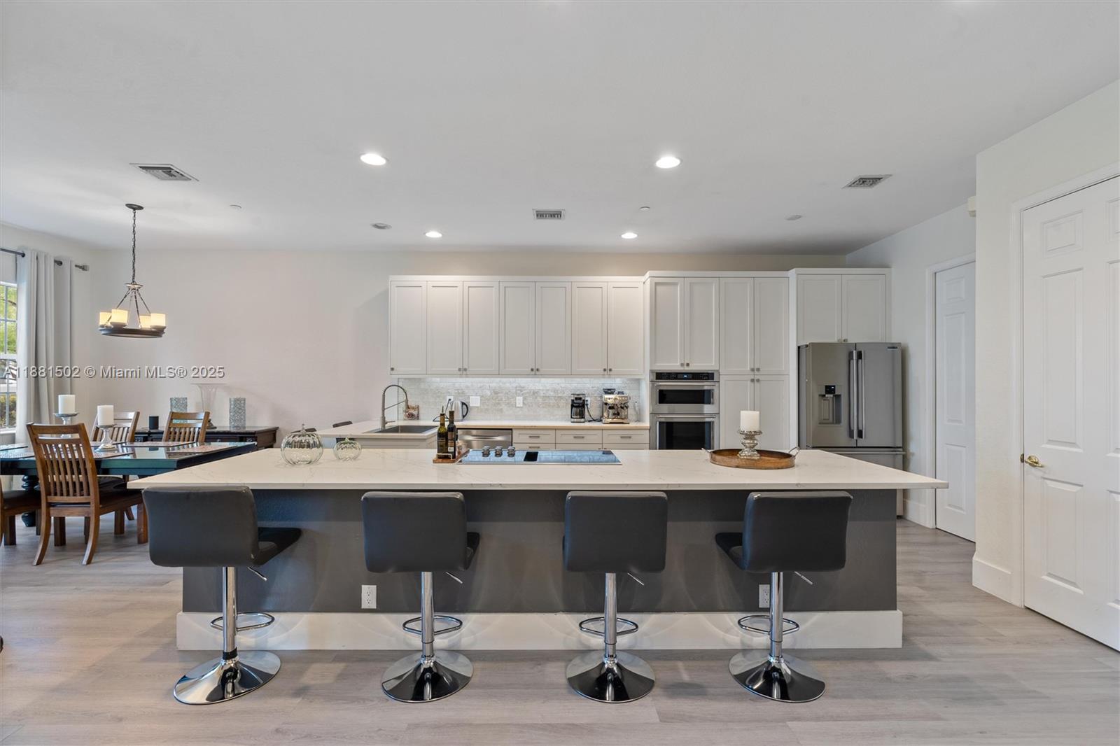 CARRIAGE POINTE TOWNHOMES - Residential